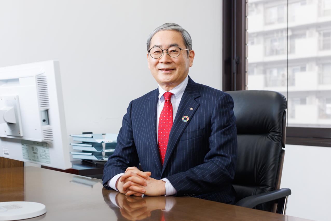 日本クレア株式会社　代表取締役社長 坂本武夫